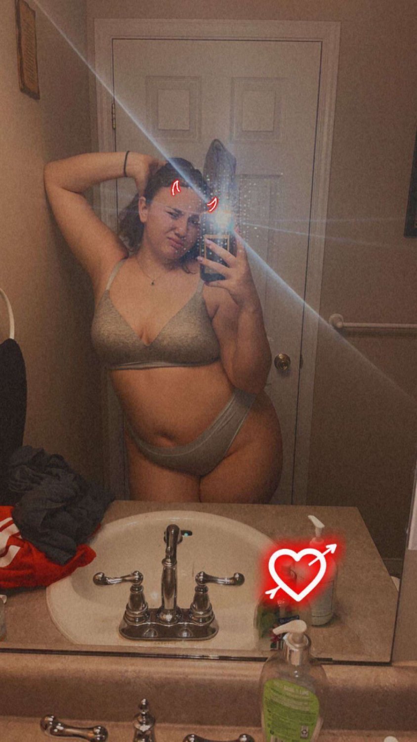 Thick an sexy #0xGzdiBW