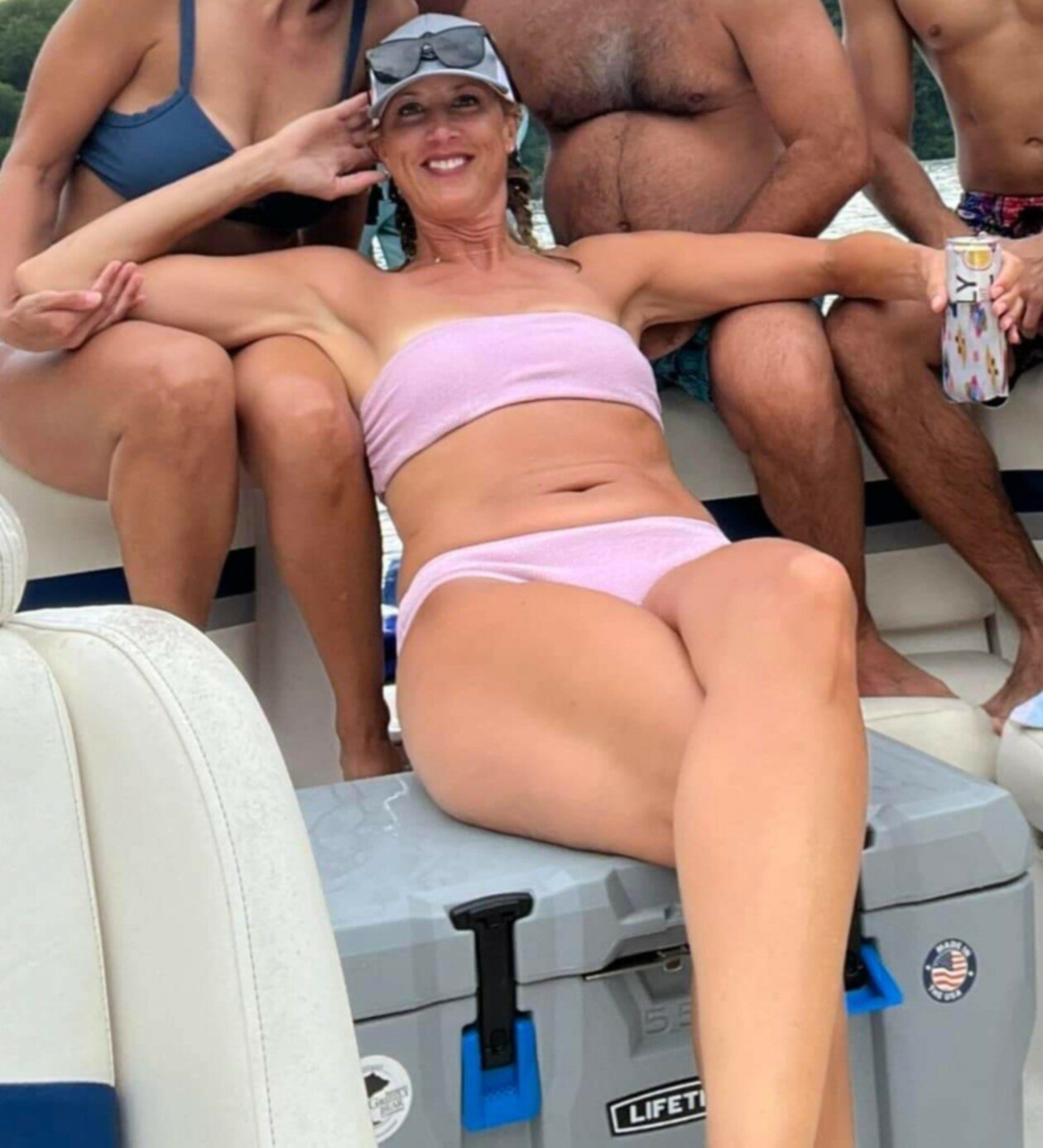Unknown MILF #UsDGZlia