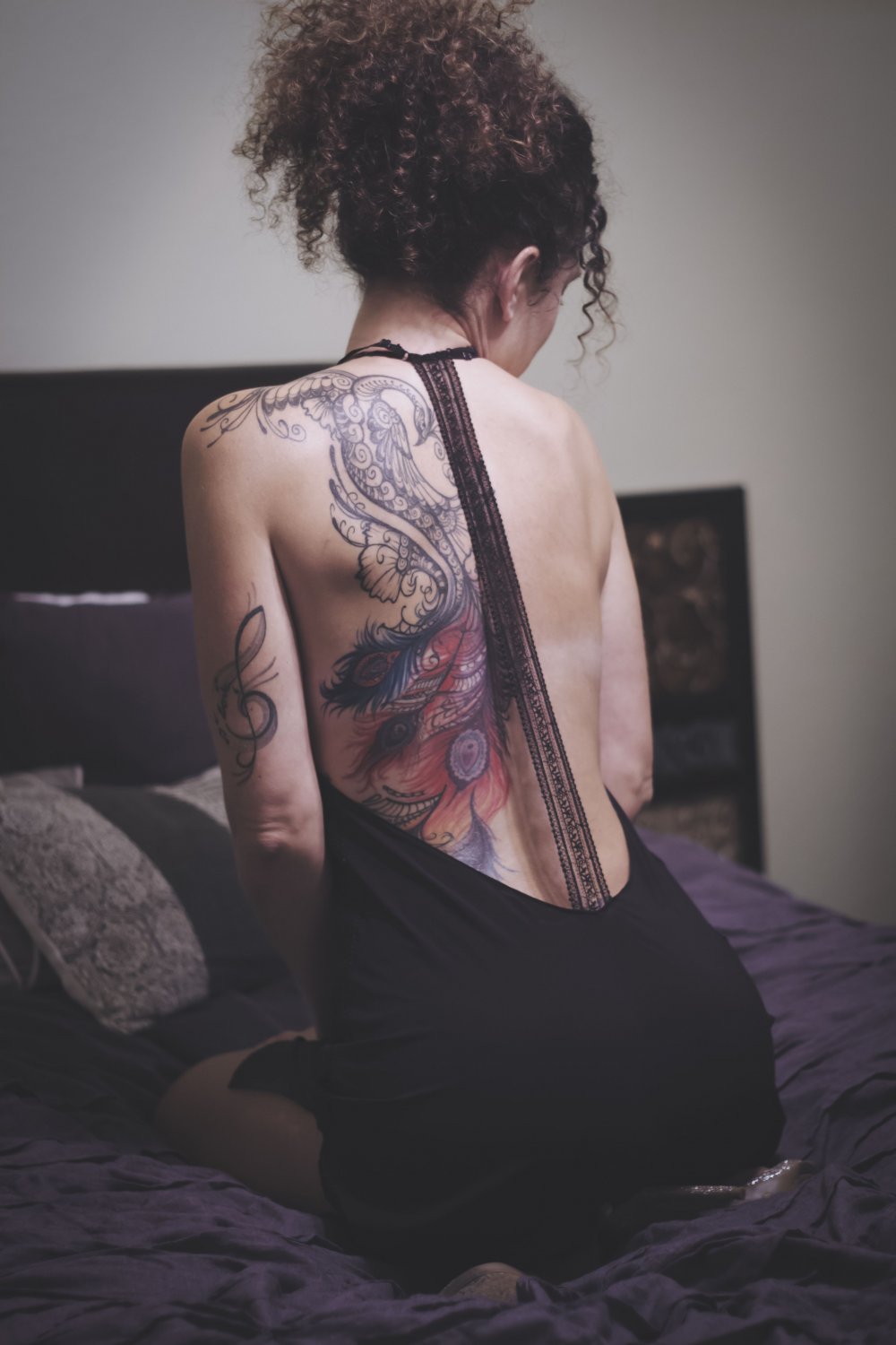 Curly Brunette Gives a Peek of her Pussy Boudoir #XrtKEP8I