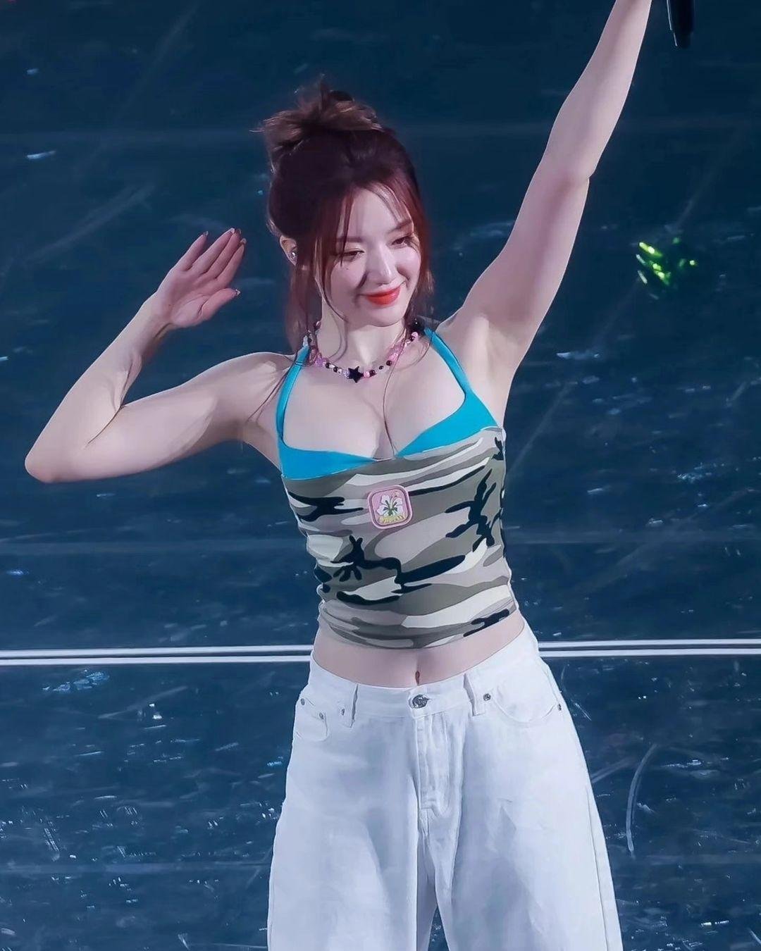 Kpop and cock is cuming #Td37Vf61