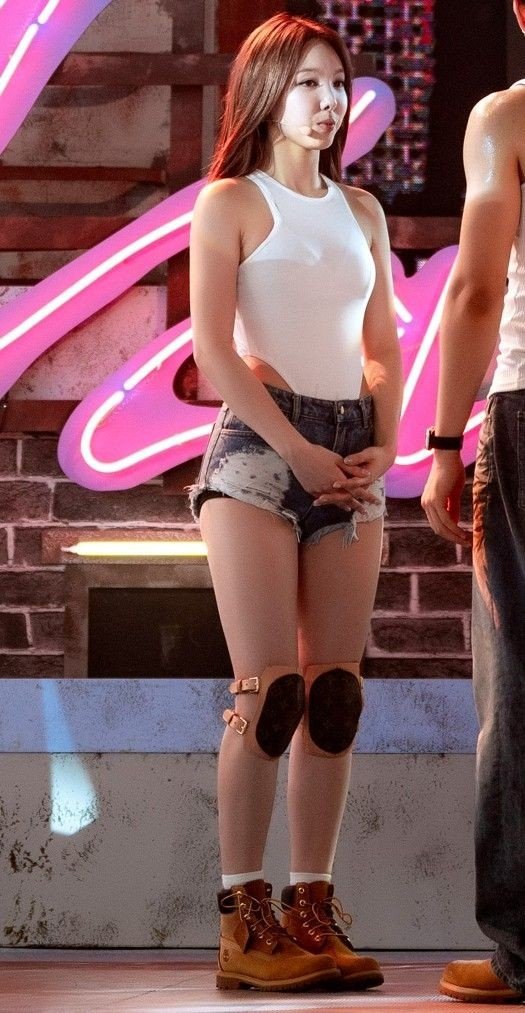 Kpop and cock is cuming #seVCG60o