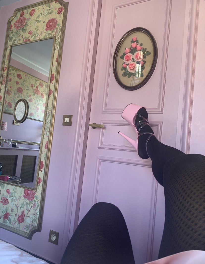 ENBY ROBOT GAY TRANS #C7sCcdrs