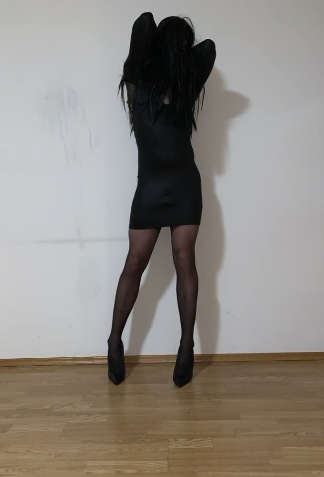 Sissy Tina want's to be a famous webslut. Let's spread this whore for good 😈 #s92J2Kev