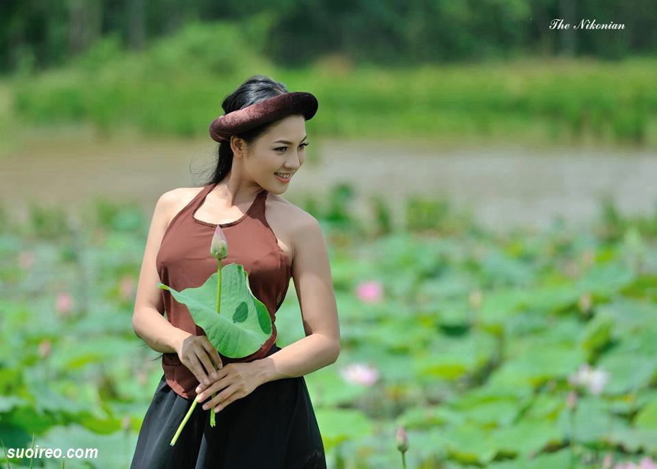 Thái Nhã Vân nude để thiền với sư Huệ Phong #YsoFuObd